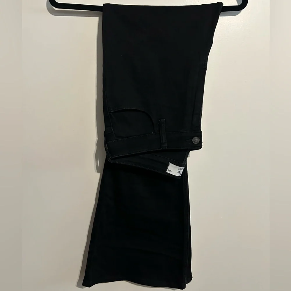 Hollister Black High-Rise Flare Jeans - Picture 1 of 3